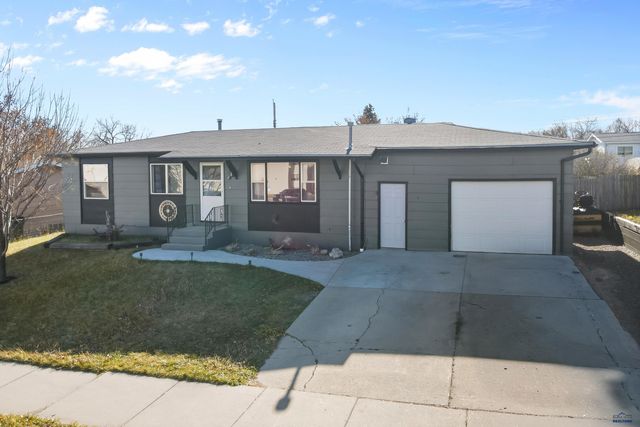 19 SURFWOOD DR, Rapid City, SD 57701
