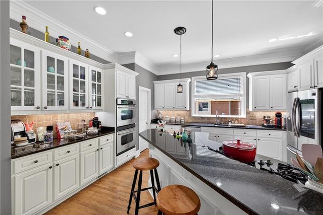 1029 Laurel Grove Court, Suwanee, GA 30024