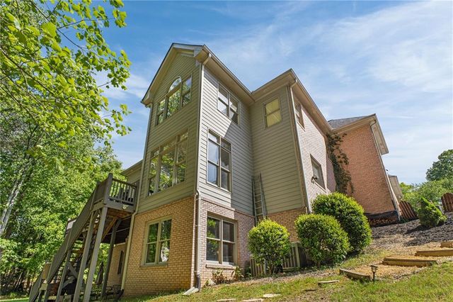 1029 Laurel Grove Court, Suwanee, GA 30024