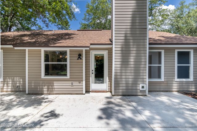 9711 BAYOU BLUFF Drive, Jacksonville, FL 32257