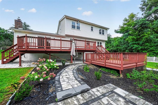 2 Pellbridge Drive, Hopewell Junction, NY 12533
