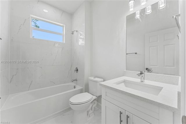 3111 40th Street W, Lehigh Acres, FL 33971