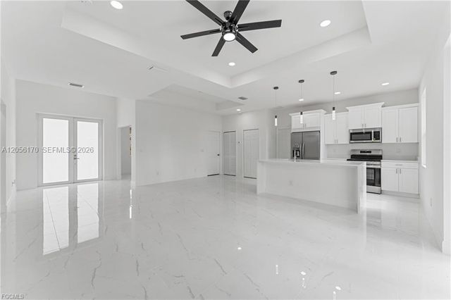 3111 40th Street W, Lehigh Acres, FL 33971