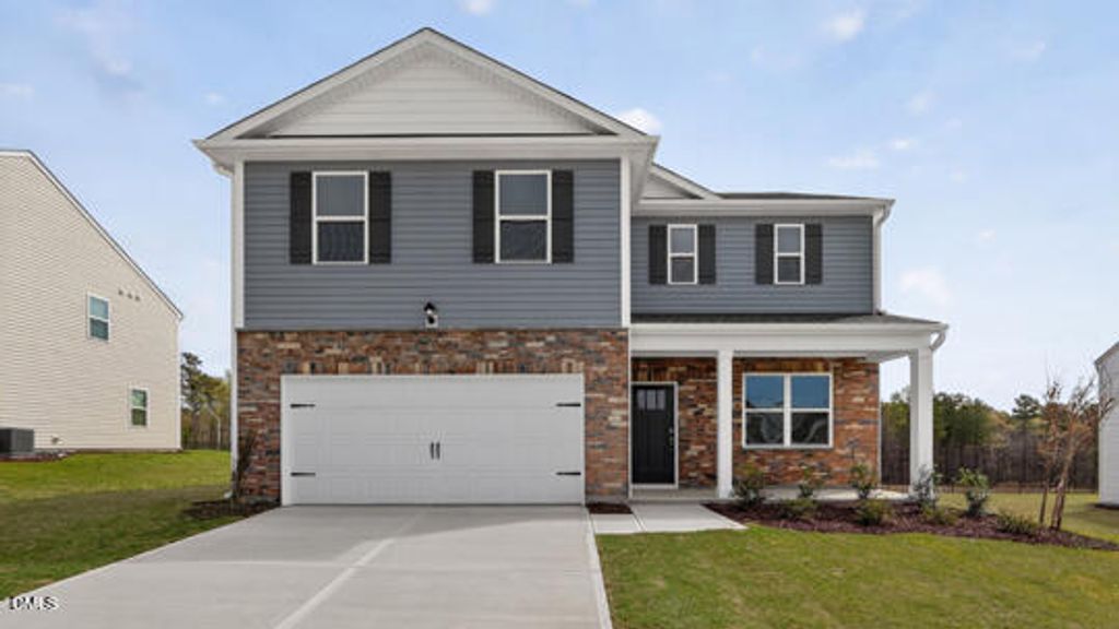 122 Lone Star Drive, Lillington, NC 27546