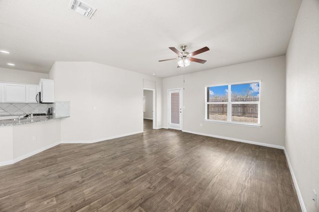 10801 Defender TRL, Austin, TX 78754