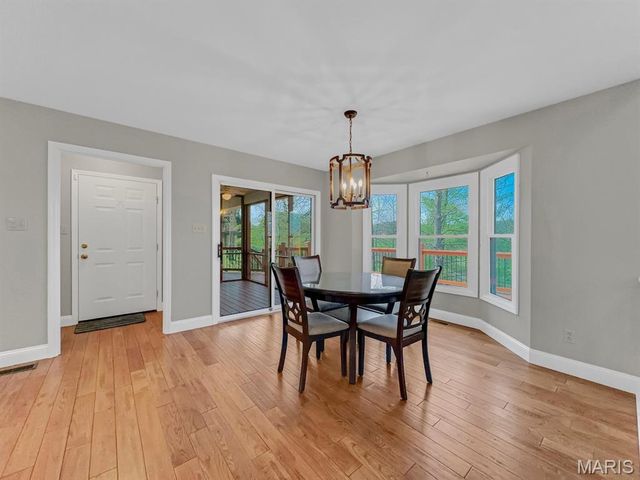 9463 Easy Street, Hillsboro, MO 63050
