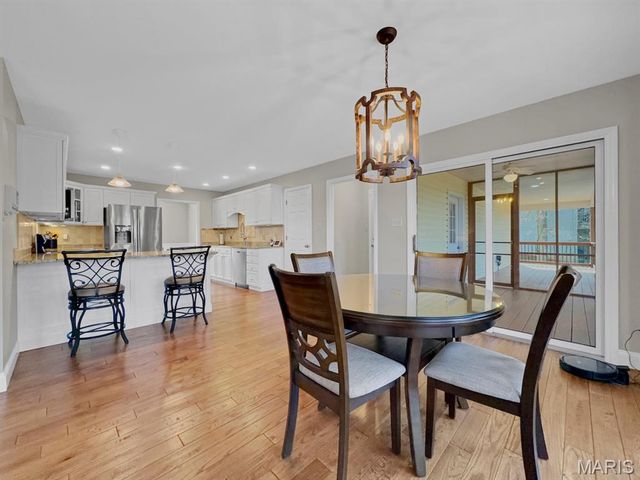 9463 Easy Street, Hillsboro, MO 63050
