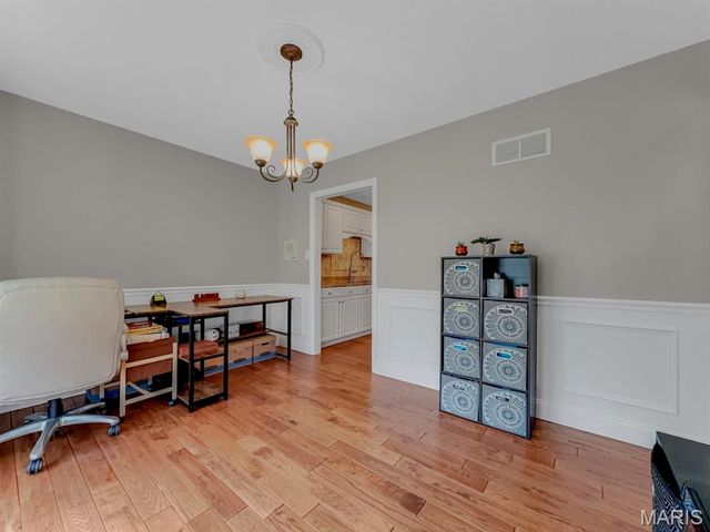 9463 Easy Street, Hillsboro, MO 63050