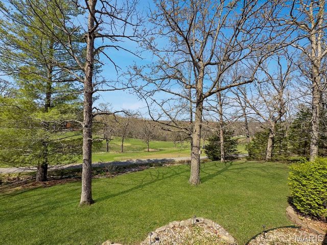 9463 Easy Street, Hillsboro, MO 63050