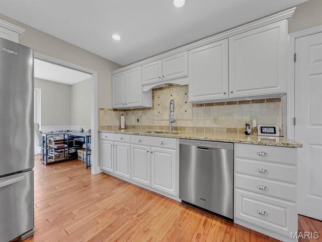 9463 Easy Street, Hillsboro, MO 63050