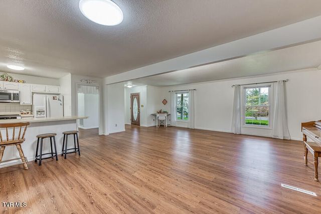 1805 Broadmoor Road, Johnson City, TN 37604