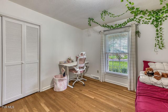 1805 Broadmoor Road, Johnson City, TN 37604