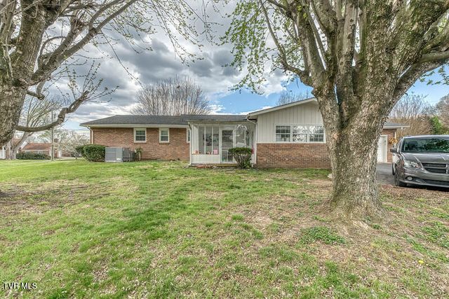 1805 Broadmoor Road, Johnson City, TN 37604
