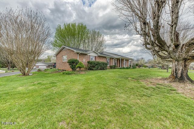 1805 Broadmoor Road, Johnson City, TN 37604