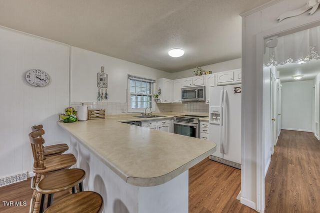 1805 Broadmoor Road, Johnson City, TN 37604