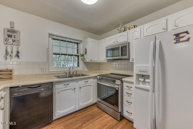 1805 Broadmoor Road, Johnson City, TN 37604