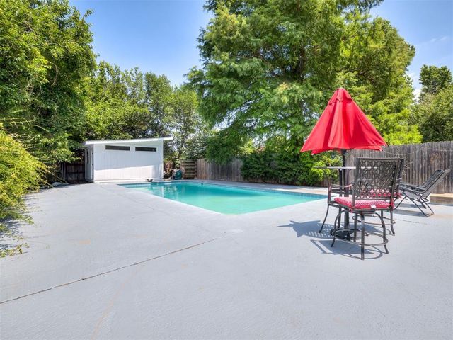 504 Jean Marie Drive, Norman, OK 73069