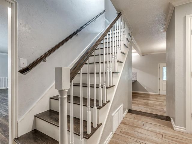 504 Jean Marie Drive, Norman, OK 73069
