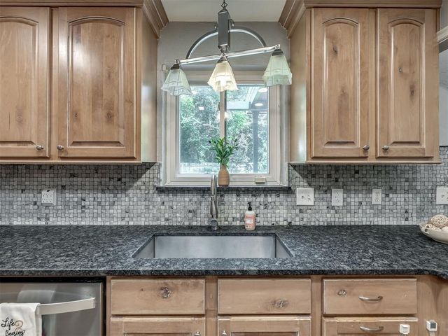 504 Jean Marie Drive, Norman, OK 73069