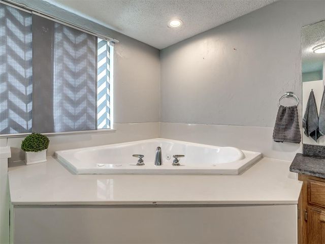 504 Jean Marie Drive, Norman, OK 73069