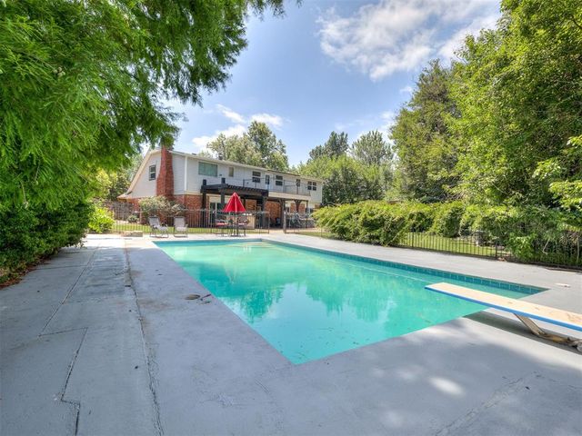 504 Jean Marie Drive, Norman, OK 73069