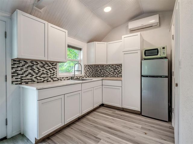 504 Jean Marie Drive, Norman, OK 73069