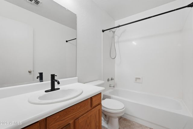 43708 W BEDFORD Drive, Maricopa, AZ 85138