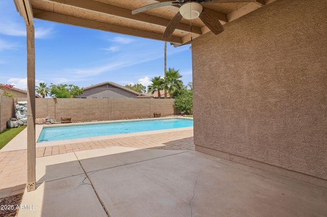 43708 W BEDFORD Drive, Maricopa, AZ 85138