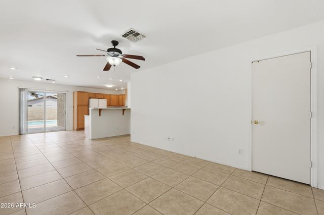 43708 W BEDFORD Drive, Maricopa, AZ 85138
