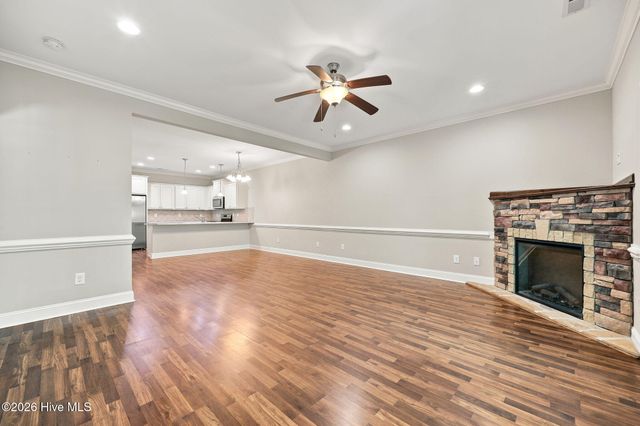 1676 Cambria Drive B, Greenville, NC 27834