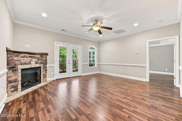 1676 Cambria Drive B, Greenville, NC 27834