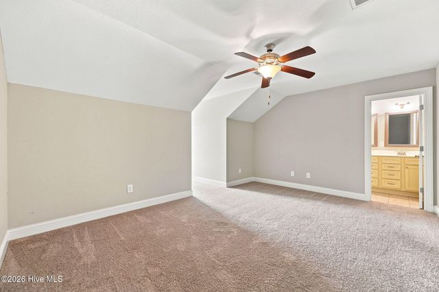 1676 Cambria Drive B, Greenville, NC 27834