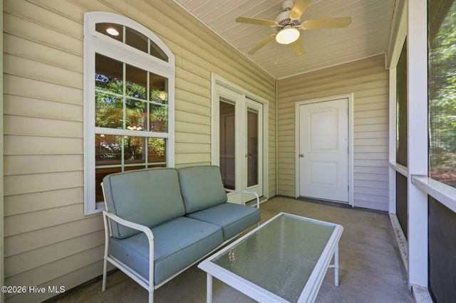 1676 Cambria Drive B, Greenville, NC 27834