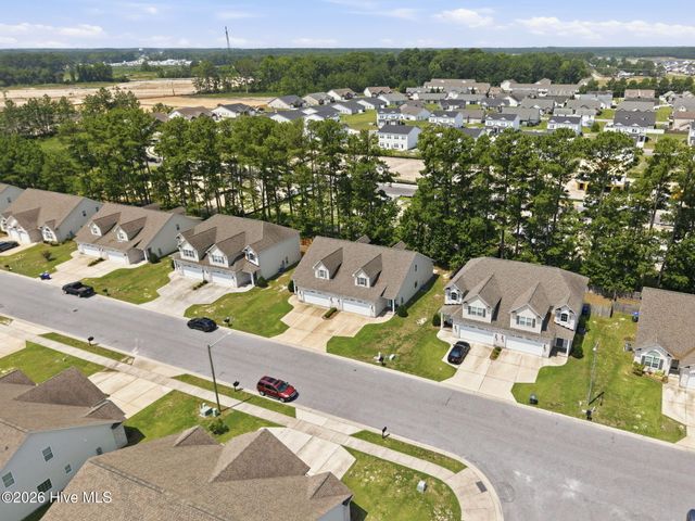 1676 Cambria Drive B, Greenville, NC 27834