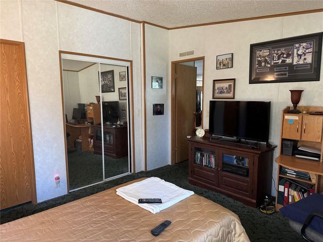 6704 IKE SMITH ROAD, Plant City, FL 33565