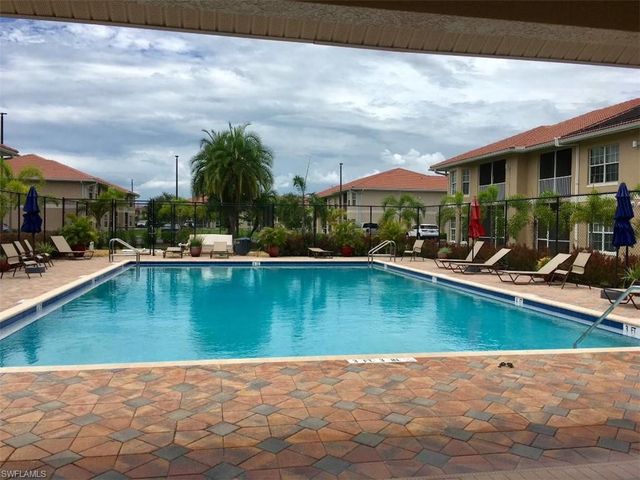8313 Bernwood Cove LOOP 1205, Fort Myers, FL 33966
