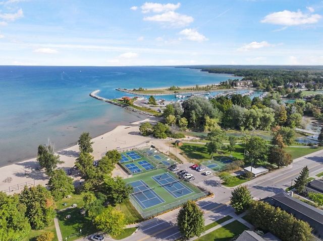 142 Charles Street, Elk Rapids, MI 49629