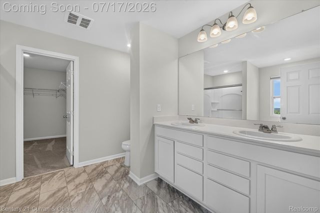 8404 Capstone Drive, White Lake Charter Township, MI 48386
