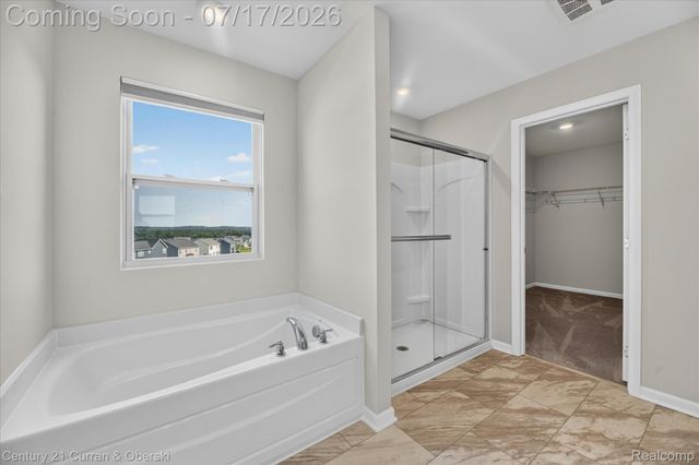 8404 Capstone Drive, White Lake Charter Township, MI 48386