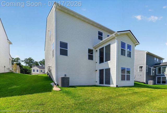 8404 Capstone Drive, White Lake Charter Township, MI 48386