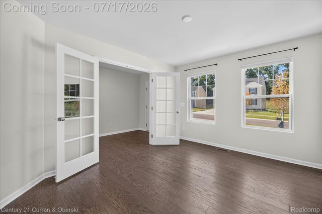 8404 Capstone Drive, White Lake Charter Township, MI 48386