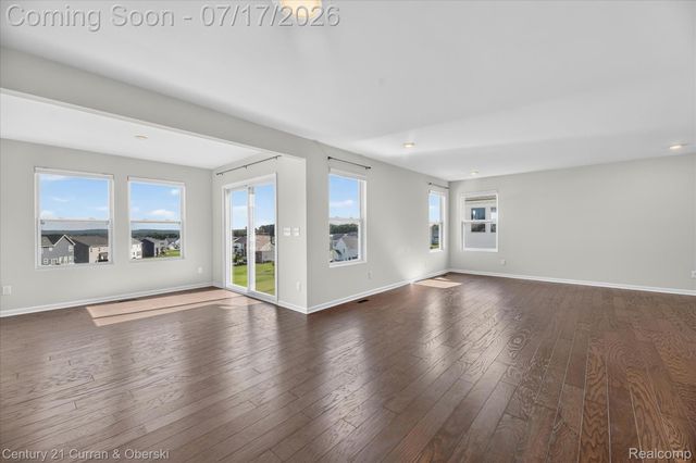 8404 Capstone Drive, White Lake Charter Township, MI 48386