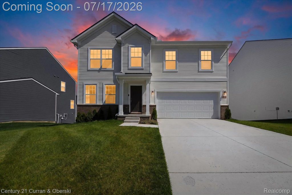 8404 Capstone Drive, White Lake Charter Township, MI 48386