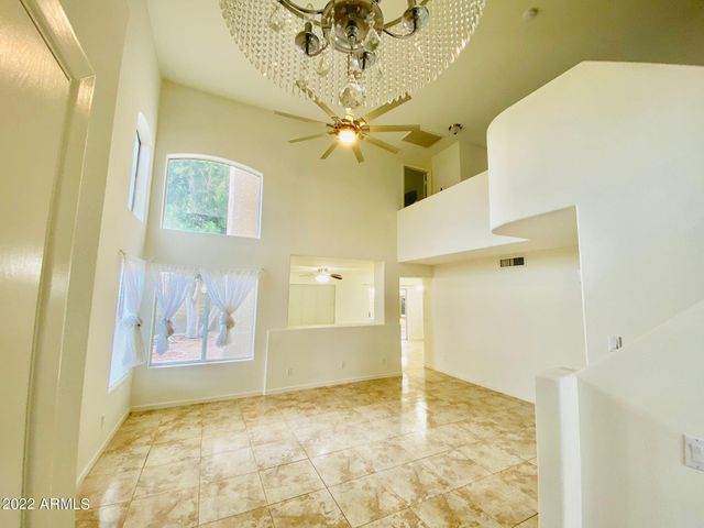 4619 E St John Road, Phoenix, AZ 85032