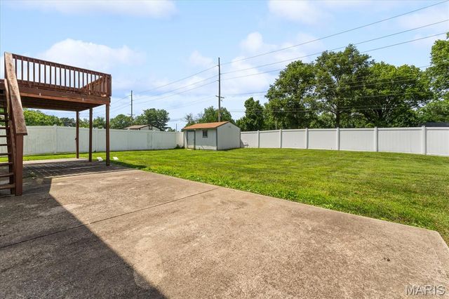 342 Vermillion Drive, O'fallon, IL 62269
