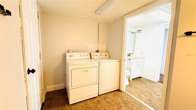 4100 40TH STREET N, St Petersburg, FL 33714