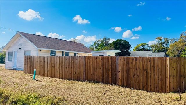 4100 40TH STREET N, St Petersburg, FL 33714