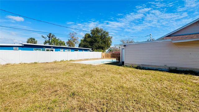 4100 40TH STREET N, St Petersburg, FL 33714