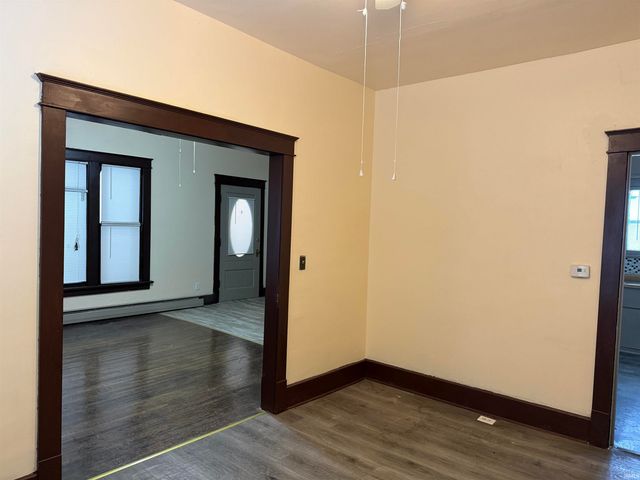 927 S Main Street, Kendallville, IN 46755