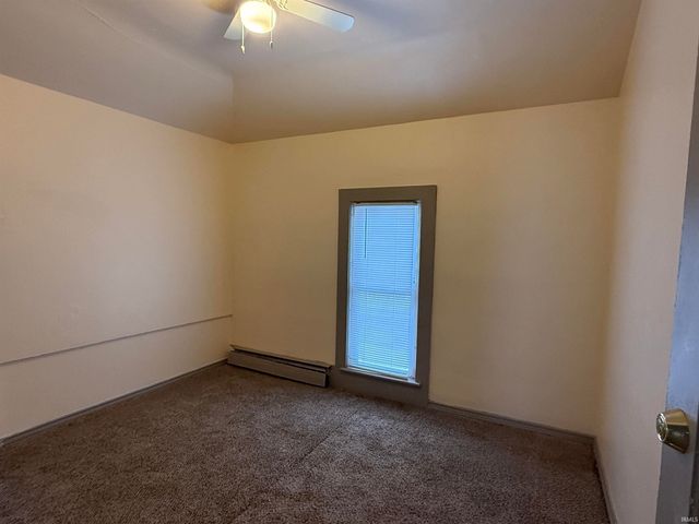 927 S Main Street, Kendallville, IN 46755